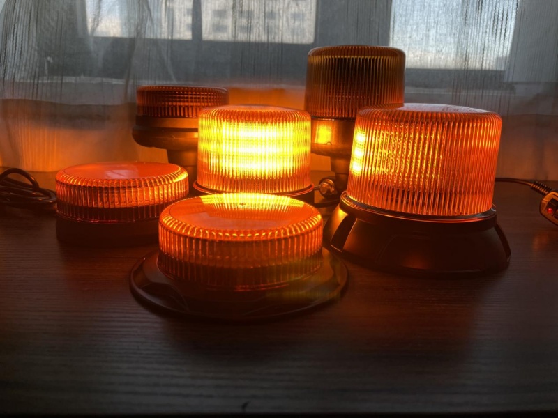 LED BEACON Ailesi