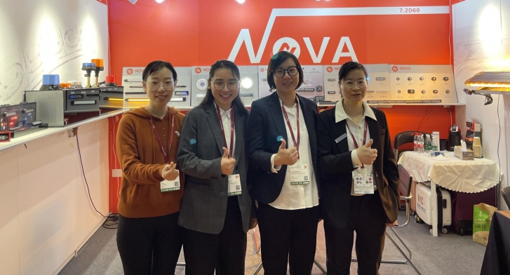 Automechanika Şanghay'da Uyarı Işığı Üreticisi NOVA